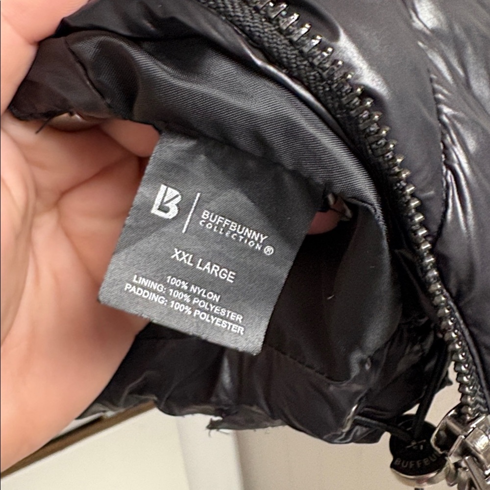 Buffbunny Cinch Waist Puffer Vest - Picture 8 of 11